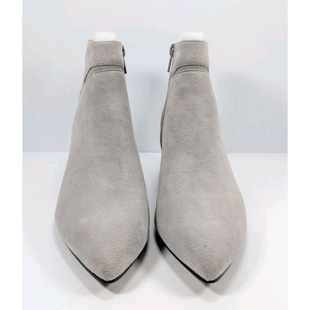 Bella Vita Faraday Women's 7M Ankle Bootie Brand New in Box - Picture 8 of 12